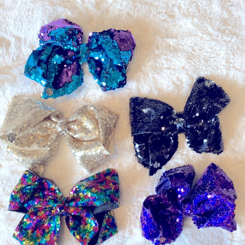 JoJo sequenced hair bows